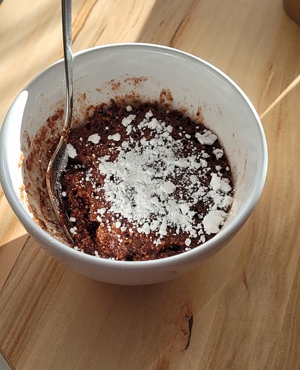 Quick high-protein microwave brownie