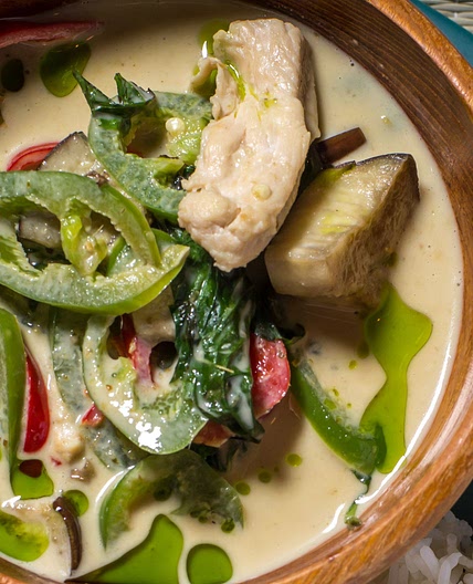 Ultimate Thai Green Curry (Gaeng Khiaw Wan Gai)