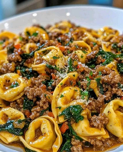 Garlic butter beef and spinach tortellini