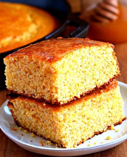 Gluten-Free Sweet Cornbread {Dairy-Free Option}