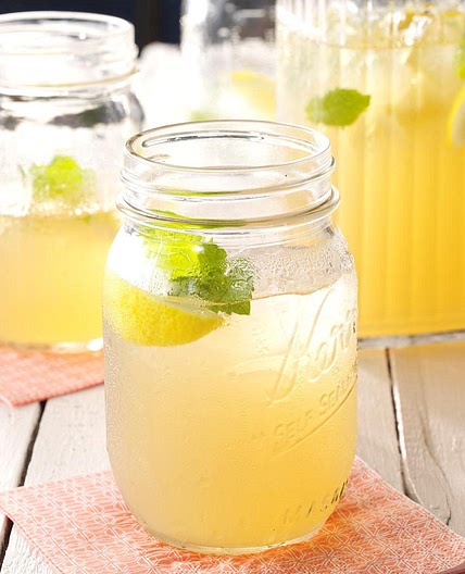 Kentucky Lemonade
