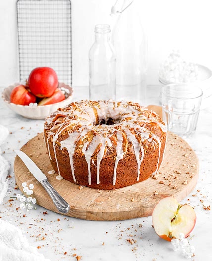 Apple Bourbon Coffee Cake