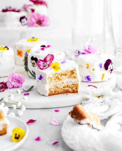 Mini Honey Orange Blossom Cakes