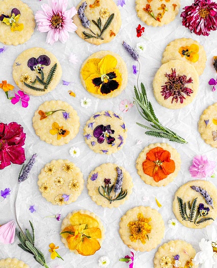 Edible Flower Lemon Shortbread Cookies