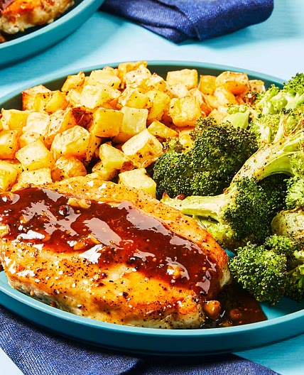 Jammin’ Fig Pork Chops with Broccoli & Crispy Potatoes