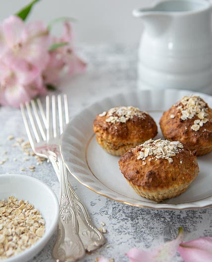 Air Fryer Oat Cupcakes