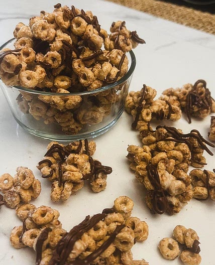 Honey Nut Cheerios and Chocolate Bar