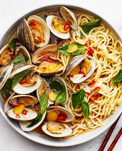 Drunken Clams and Noodles