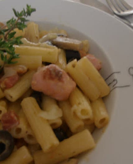 Cupboard pasta (halal friendly)