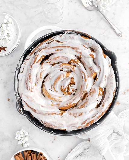Extra Fluffy & Gooey Giant Cinnamon Roll with Vanilla Icing
