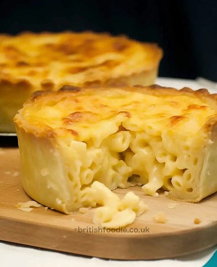 Scottish Macaroni Cheese Pie