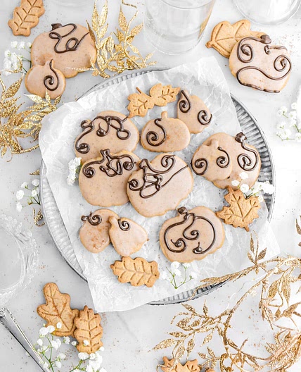 Pumpkin Spice Cutout Cookies with Spiced Maple Icing