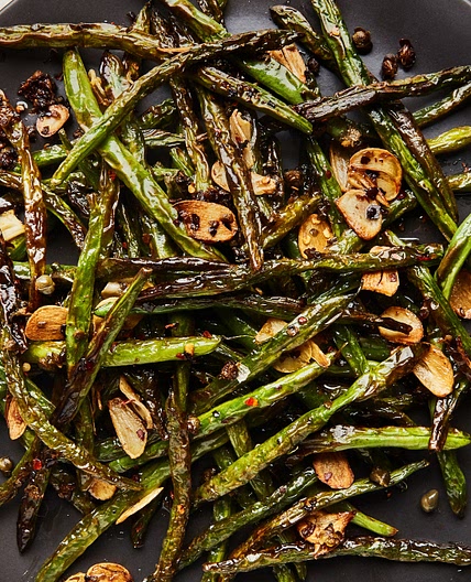 Blistered Green Beans With Garlic