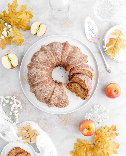 Apple Cider Donut Cake with Spiced Apple Butter Filling