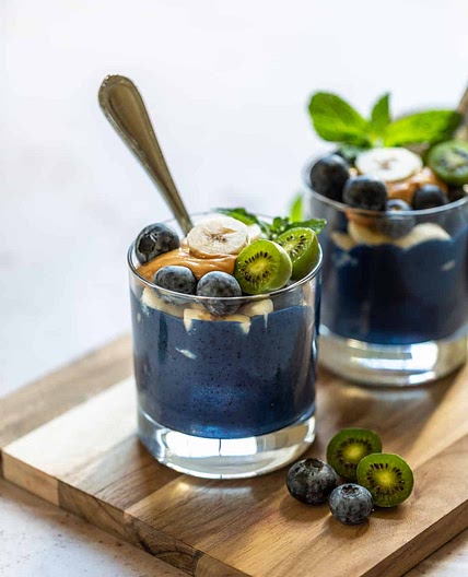 Blue Spirulina Smoothie