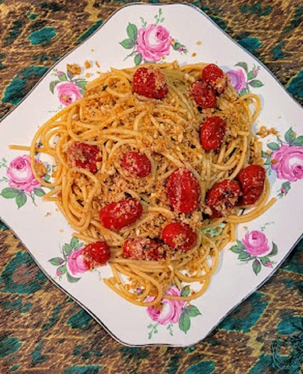 Spicy Crumb Spaghetti
