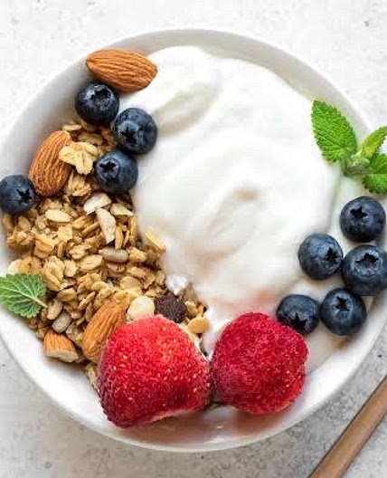 Greek yogurt with berries and nuts 