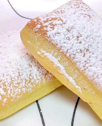 Saffron Baked Beignets