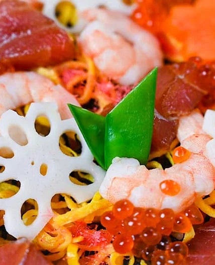 Stunning Chirashizushi: The Colorful Sushi Bowl You NEED To Try