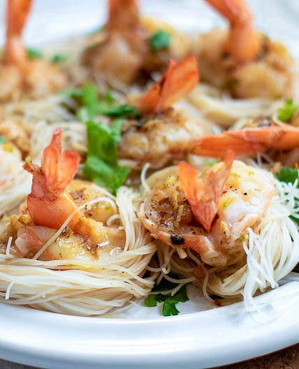 Shrimp Boats with Garlic Chili Butter