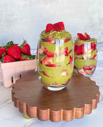 Dubai Chocolate Strawberry Cup 