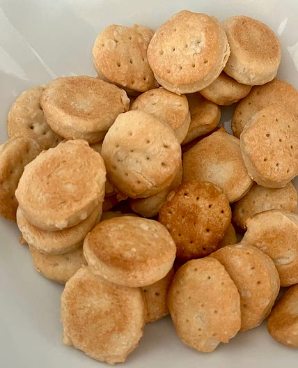Bizcochitos de grasa salados - Argentinian savoury biscuits 