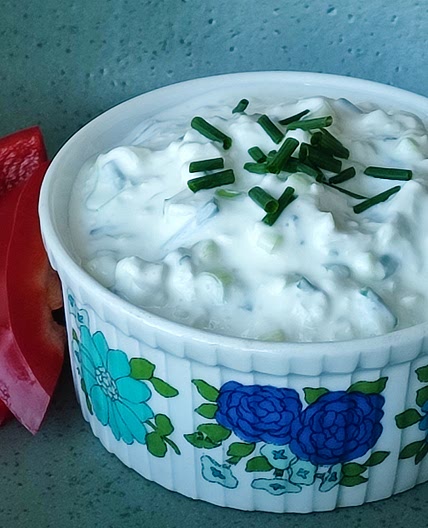 Sour Cream, Cheese, Onion & Chive Dip