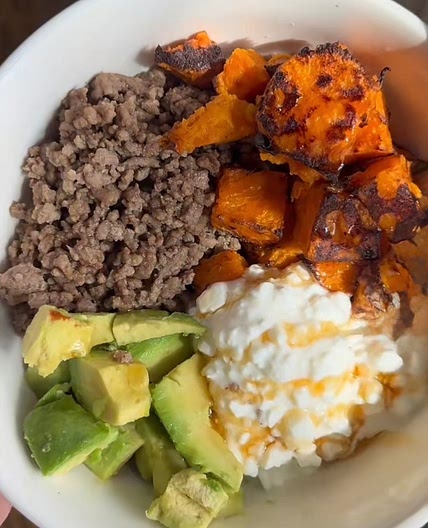 Viral Cottage Cheese Beef Bowl