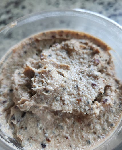 Walnut date cream