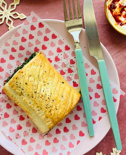 SPINACH, RICOTTA & HAZELNUT ROLLS