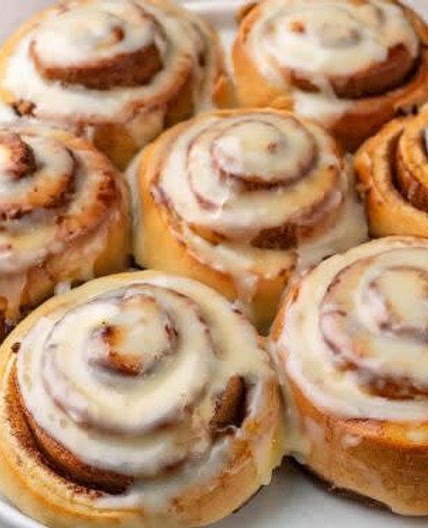LEAT Cinnamon Rolls