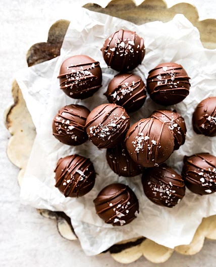 Healthy Brownie Balls