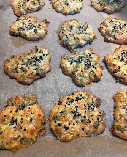 Mediterranean Spinach and Feta Crisps