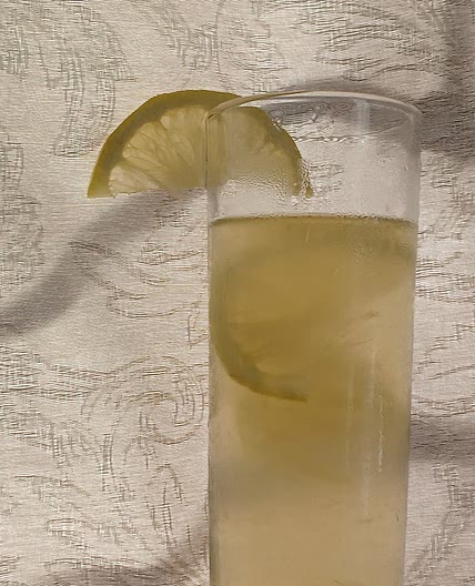 THE BEST 3 INGREDIENT LEMONADE