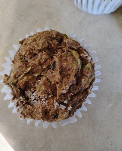Healthy vegan zucchini muffins