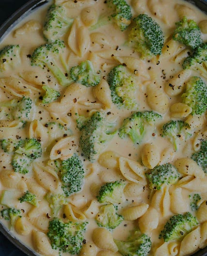 Chicken Broccoli mac and cheese