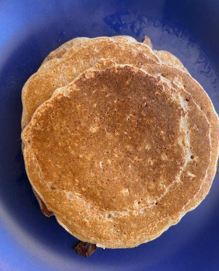 Easy oat and coconut vanilla pancakes 