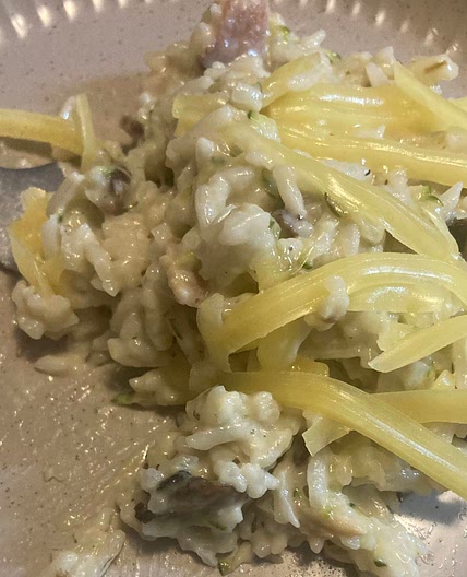 Leftover cooked rice Cheesy Bacon & Mushroom “Risotto”