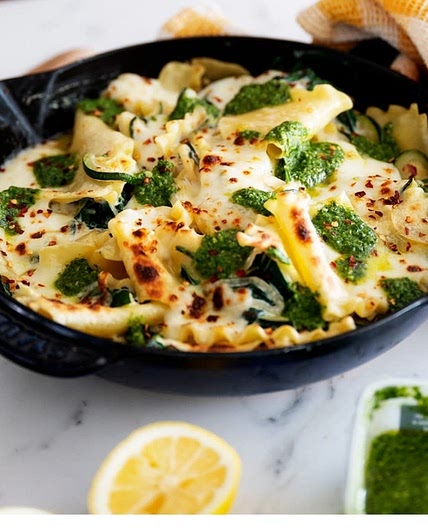Broken noodle zucchini skillet lasagne