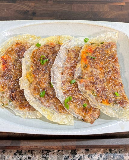 You've Never Tried Bulgogi Like This Before! 😋 (Easy Rice Paper Recipe)