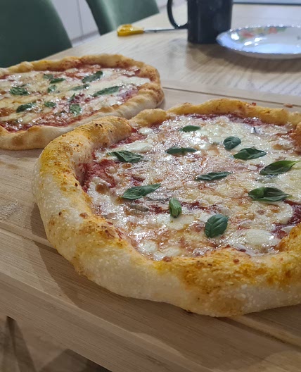 Homemade napoletan quattro formaggi pizza