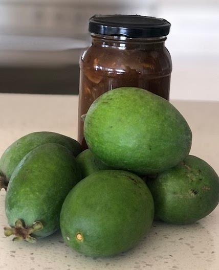 Feijoa Chutney with skin on