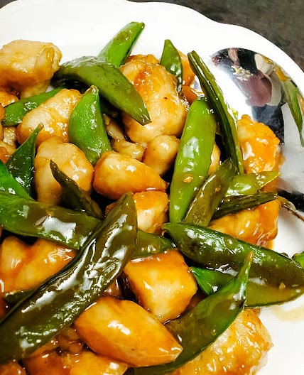Honey Garlic Chicken with Sugar Snap Peas