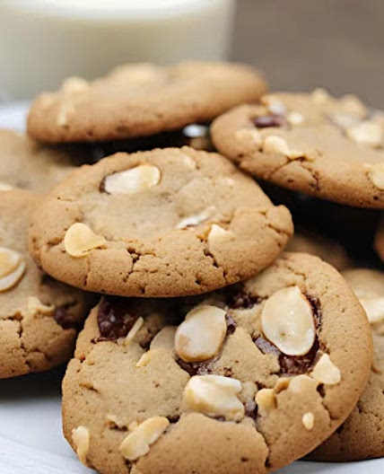 Heavenly Hazelnut Cookies: A Buttery, Nutty Delight