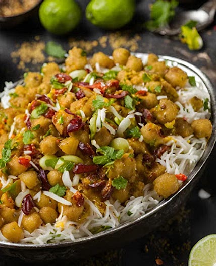 Kolkata's Churmur Chaat - A Delightful Street Food