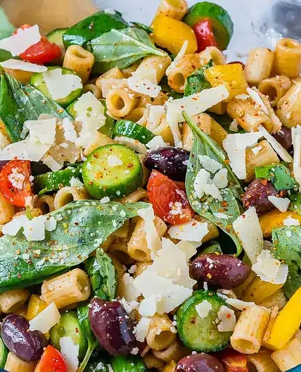 Amazing Pasta Salad with Seasonal Vegetables
