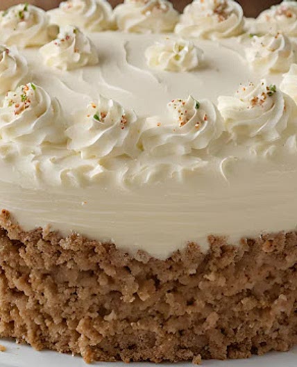 Classic Vanilla Buttercream Frosted Cake