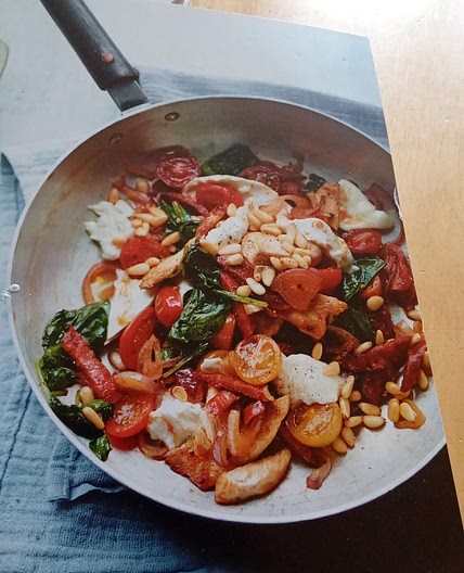 Cheesy Chorizo chicken & spinach