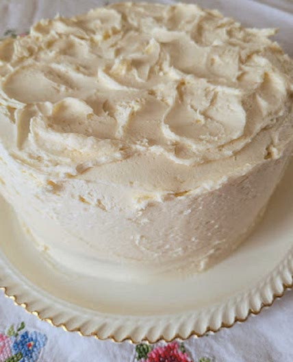 Whipped Vanilla Frosting