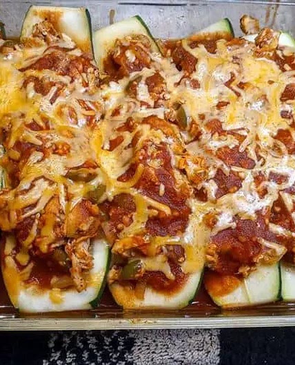 Low Sodium Chicken Enchilada Stuffed Zucchini